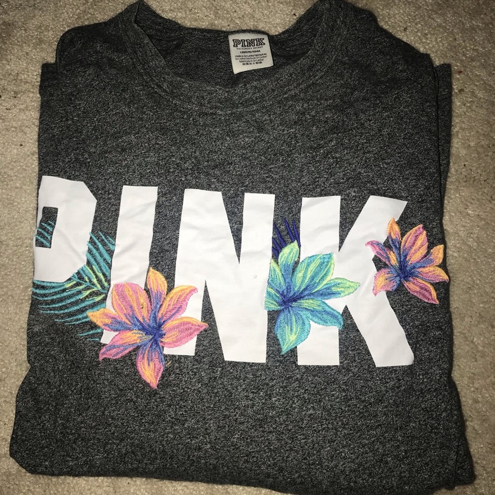 Long sleeve t-shirt